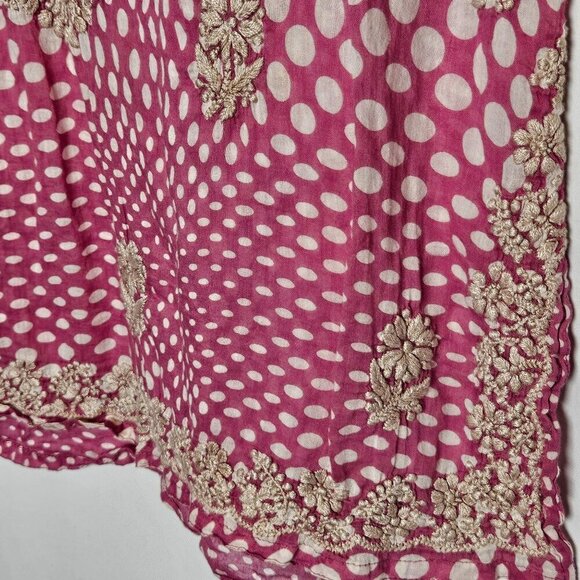 Brand Unknown Sleeveless Pink Polka Dot Top With Floral Tan Embroidery sz Medium - Picture 4 of 11